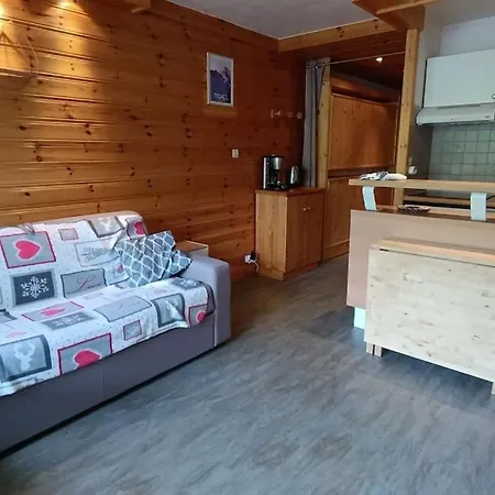 Joli Situe A L'entree Du Val Claret Apartment *